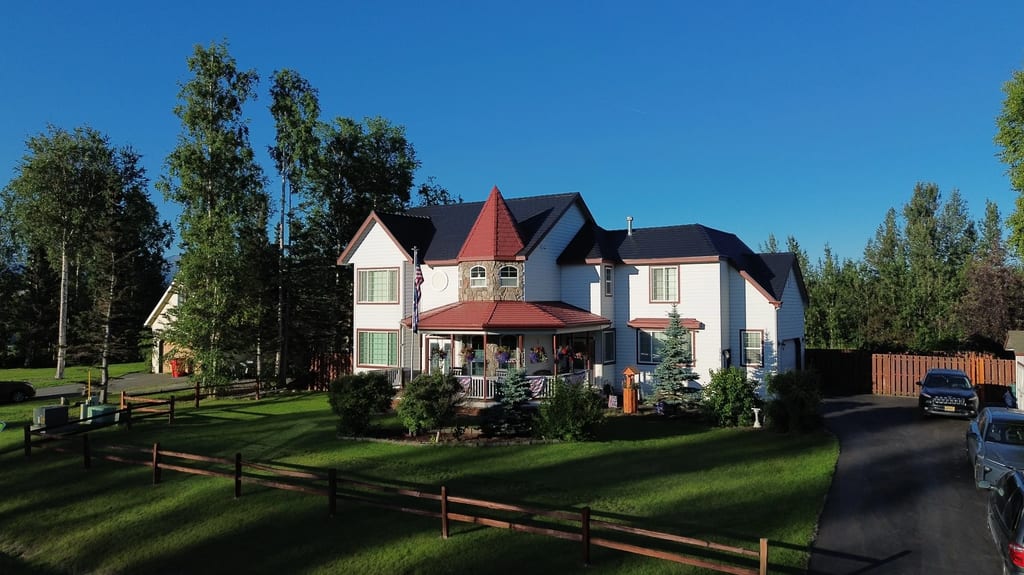 Interlock Aluminum Slate Metal Roofing – Black | Wasilla, AK (After)