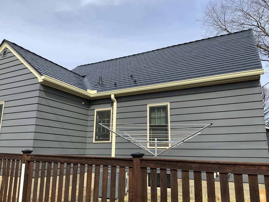 Interlock Aluminum Slate Metal Roofing – Black | St. Paul, MN (Close-up)