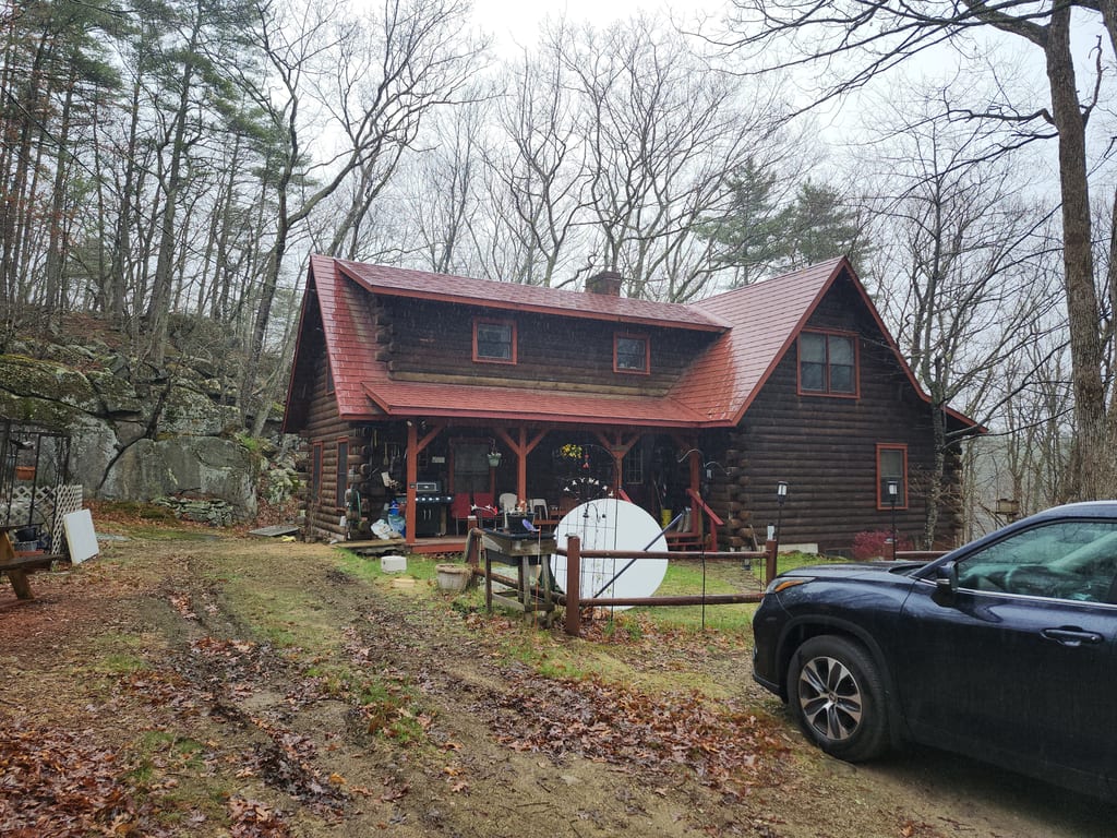 Interlock Aluminum Slate Metal Roofing – Tile Red | Barrington, NH