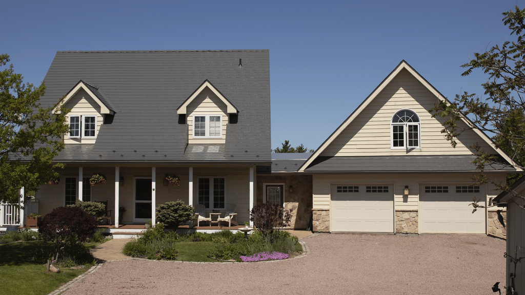 Interlock Aluminum Slate Metal Roofing – Musket Grey | Bethany, ON (Front elevation)
