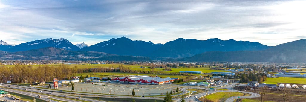 Interlock metal roof installation in Chilliwack, British Columbia, Canada