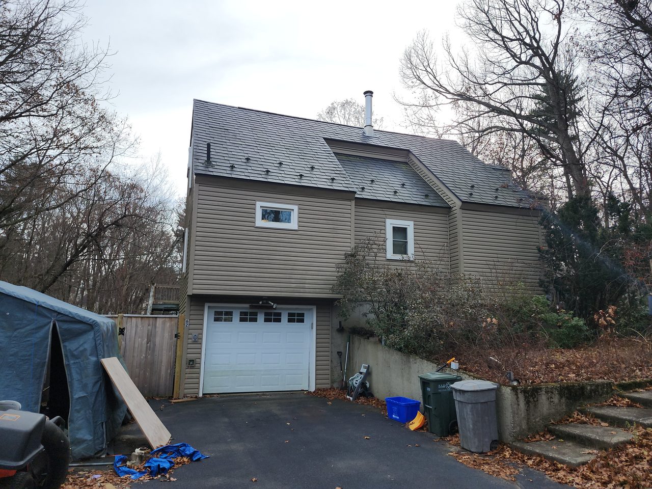 Interlock Aluminum Shingle Metal Roofing – Charcoal Grey | Derry, NH