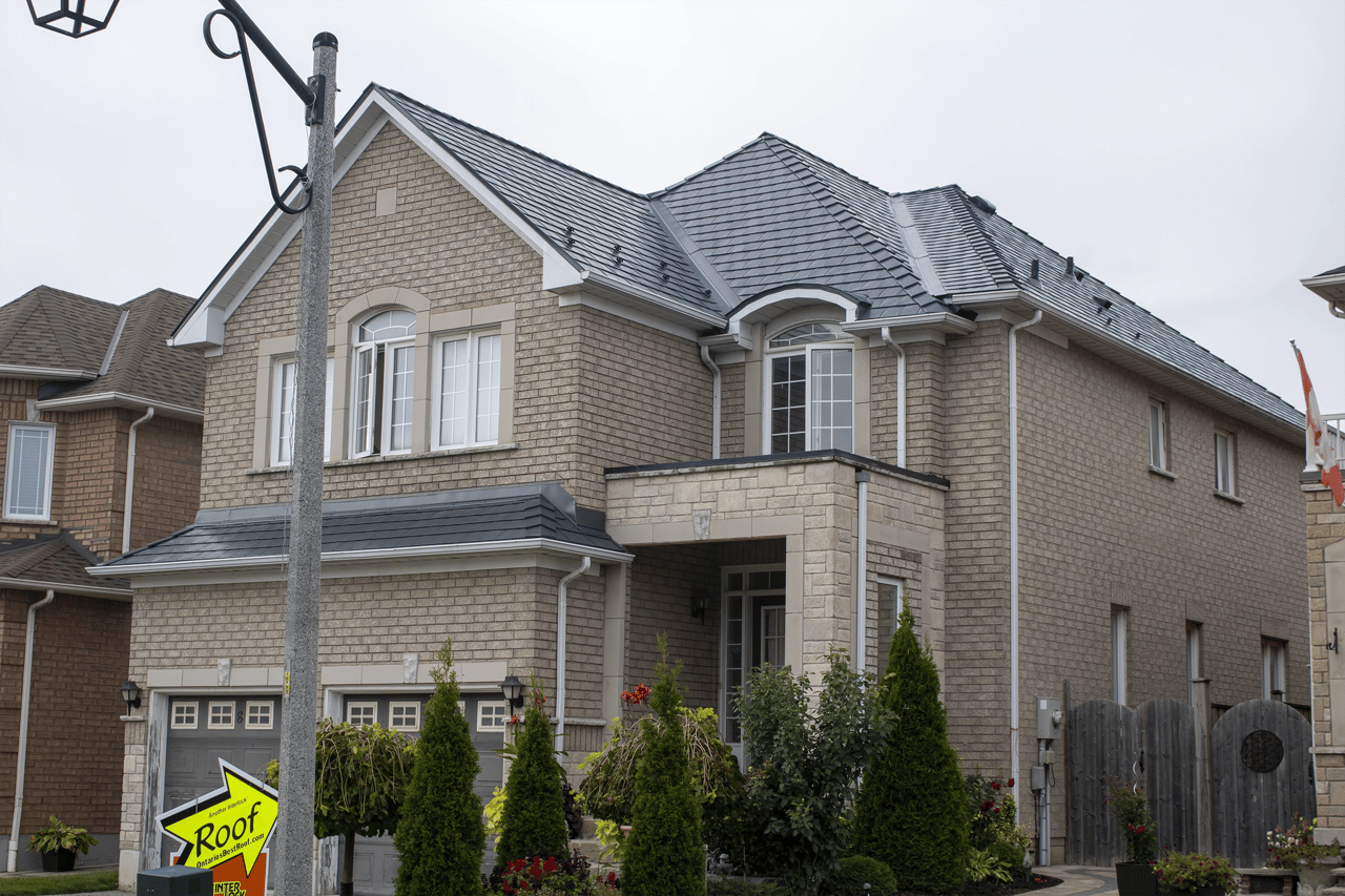 Interlock Aluminum Slate Metal Roofing – Deep Charcoal | Whitby, ON (Front-right elevation)