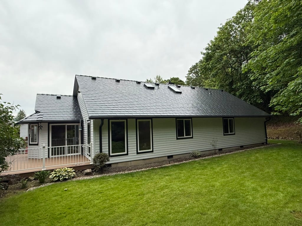 Interlock Aluminum Slate Metal Roofing – Black | Newberg, OR