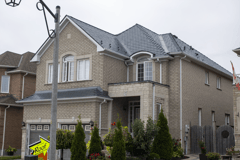 Interlock Aluminum Slate Metal Roofing – Deep Charcoal | Whitby, ON (Front-right elevation)