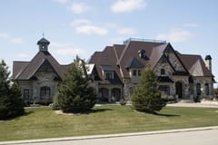 Interlock Aluminum Slate Metal Roofing – Colonial Brown | Caledon, ON (Street view)