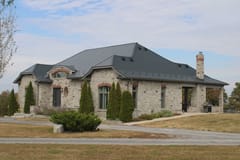 Interlock Aluminum Slate Metal Roofing – Deep Charcoal | Picton, ON (Street view)