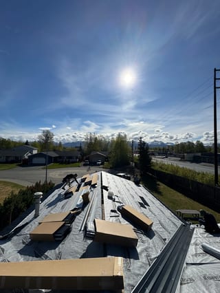 Interlock Aluminum Shake Metal Roofing – Black | Anchorage, AK (During installation)