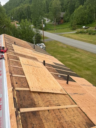 Interlock Aluminum Cedar Shingle Metal Roofing – Tile Red | Chugiak, AK (During installation)