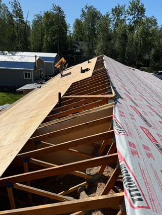 Interlock Aluminum Shake Metal Roofing – Copper Penny | Wasilla, AK (During installation)