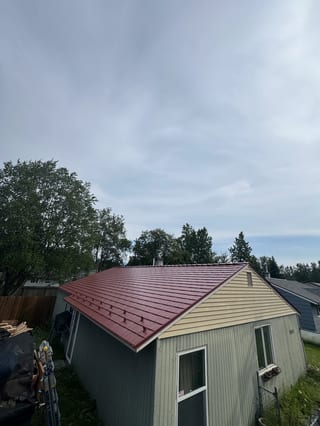 Interlock Aluminum Cedar Shingle Metal Roofing – Tile Red | Anchorage, AK (Full roof overview)