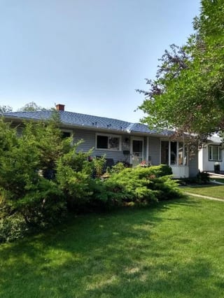 Interlock Aluminum Slate Metal Roofing – Black | Calgary, AB (Front-left elevation)