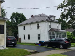 Interlock Aluminum Shingle Metal Roofing – Colonial Brown | Pittsfield, MA (Left elevation)