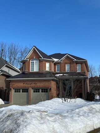 Interlock Aluminum Slate Metal Roofing – Tudor Brown | Barrie, ON (Front-right elevation)