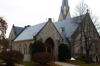 Interlock Aluminum Slate Metal Roofing – Deep Charcoal | Owen Sound, ON (Front-left elevation)