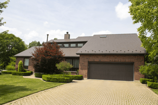 Interlock Aluminum Slate Metal Roofing – Tudor Brown | London, ON (Street view)