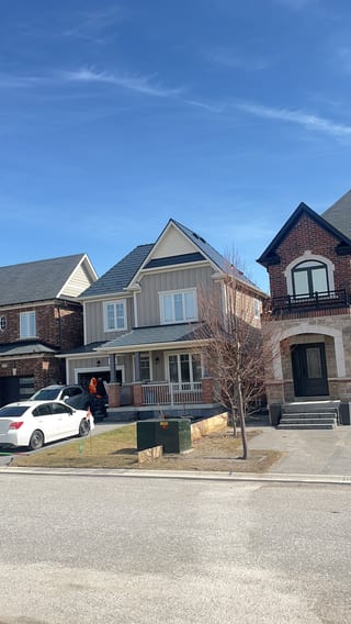 Interlock Aluminum Cedar Shingle Metal Roofing – Deep Charcoal | Innisfil, ON (Front-right elevation)