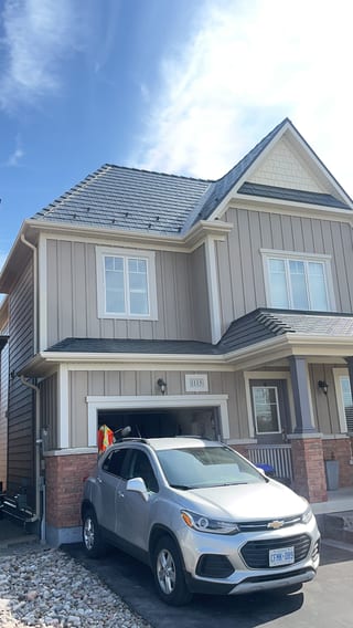 Interlock Aluminum Cedar Shingle Metal Roofing – Deep Charcoal | Innisfil, ON (Front-left elevation)