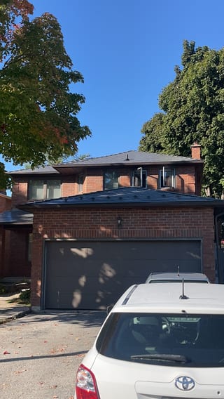 Interlock Aluminum Slate Metal Roofing – Musket Grey | Markham, ON (Street view)