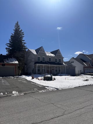 Interlock Aluminum Shingle Metal Roofing – Charcoal Grey | Stittsville, ON (Front-left elevation)