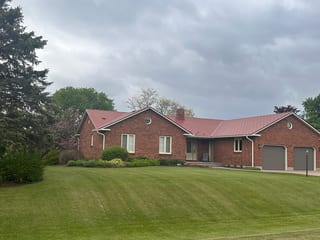 Interlock Aluminum Shingle Metal Roofing – Tile Red | North Gower, ON (Front-left elevation)