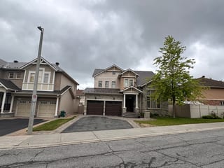 Interlock Aluminum Slate Metal Roofing – Tudor Brown | Ottawa, ON (Street view)