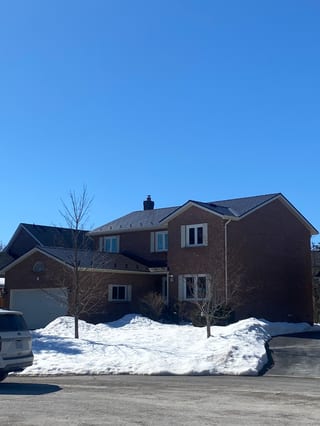 Interlock Aluminum Slate Metal Roofing – Tudor Brown | Belleville, ON (Front elevation)