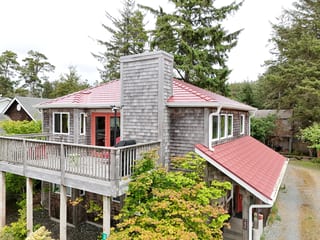 Interlock Aluminum Cedar Shingle Metal Roofing – Tile Red | Manzanita, OR (Aerial front)