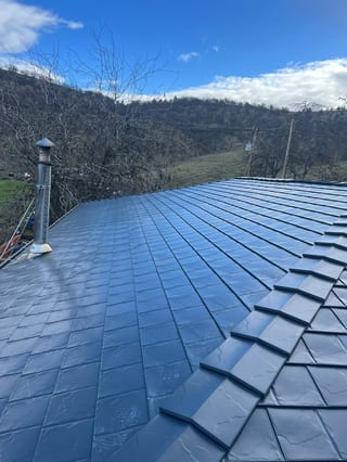 Interlock Aluminum Slate Metal Roofing – Deep Charcoal | The Dalles, OR