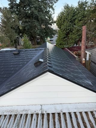 Interlock Aluminum Slate Metal Roofing – Black | Portland, OR