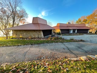 Interlock Aluminum Shake Metal Roofing – Copper Penny | Fort Atkinson, WI (Front elevation)