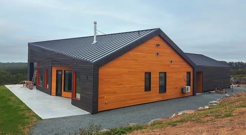 Standing Seam Metal Roofing — photo 2