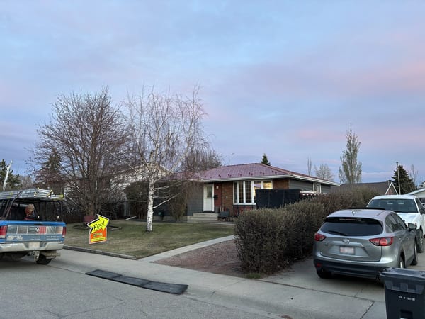 Interlock Aluminum Slate Metal Roofing – Tile Red | Red Deer, AB