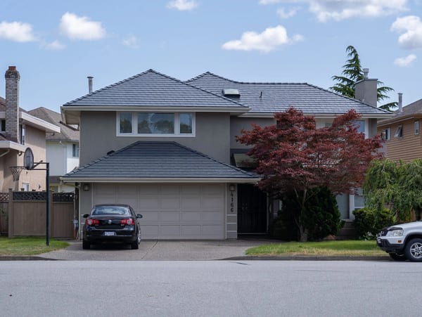 Interlock Aluminum Slate Metal Roofing – Deep Charcoal | Richmond, BC (Street view)