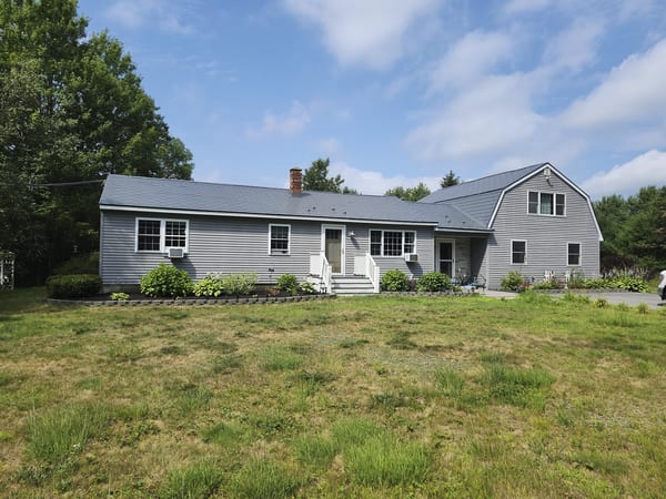 Interlock Aluminum Shingle Metal Roofing – Charcoal Grey | Gray, ME