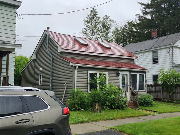 Interlock Aluminum Slate Metal Roofing – Tile Red | Pittsfield, MA (Front-left elevation)