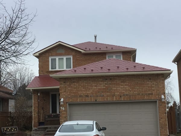 Interlock Aluminum Slate Metal Roofing – Tile Red | Barrie, ON (Street view)