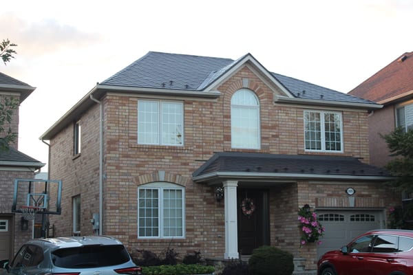 Interlock Aluminum Slate Metal Roofing – Tudor Brown | Oakville, ON (Front-left elevation)