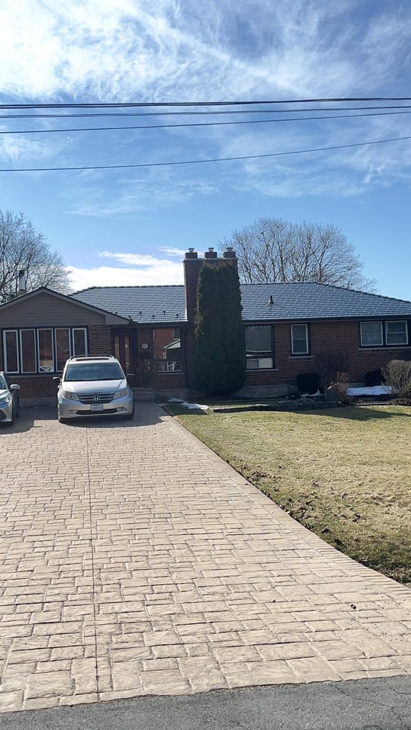 Interlock Aluminum Slate Metal Roofing – Black | Cobourg, ON (Front elevation)