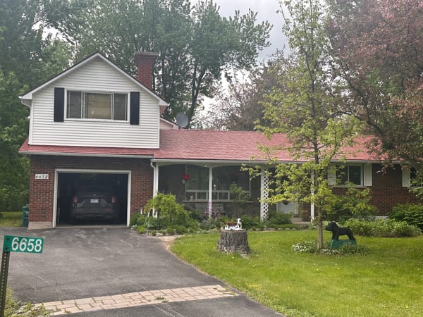 Interlock Aluminum Slate Metal Roofing – Tile Red | North Gower, ON (Street view)