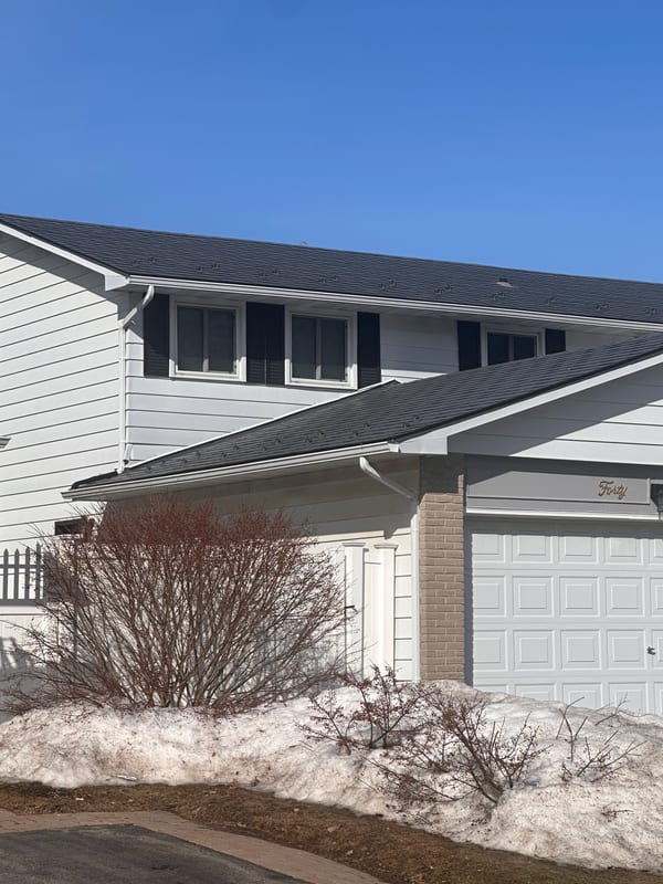 Interlock Aluminum Shingle Metal Roofing – Charcoal Grey | Gloucester, ON (Front-left elevation)