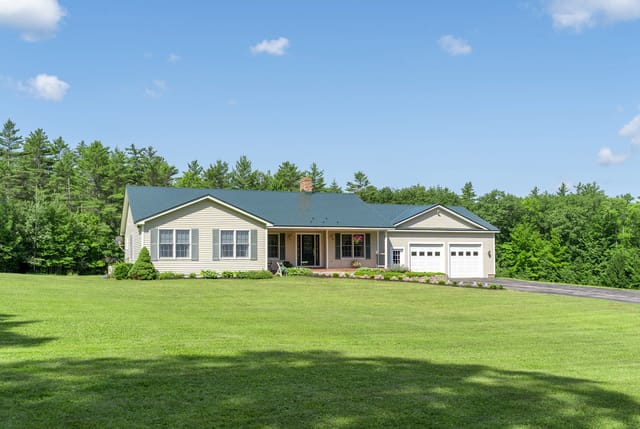 Hunter Green Interlock metal roof in Sanbornville, NH