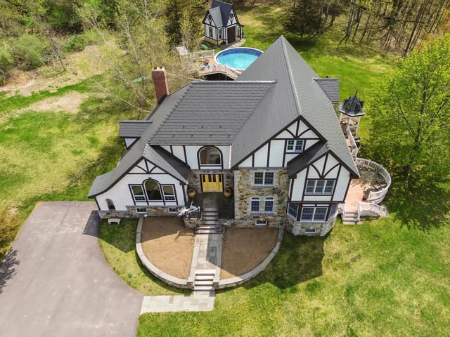 Deep Charcoal Interlock metal roof in Madbury, NH