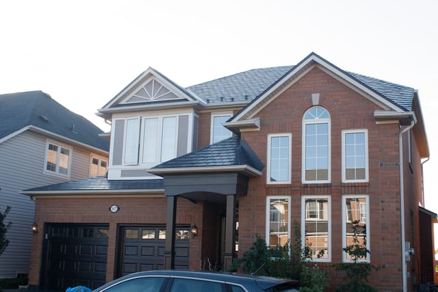 Interlock Aluminum Slate Metal Roofing – Deep Charcoal | Burlington, ON (Front-right elevation)