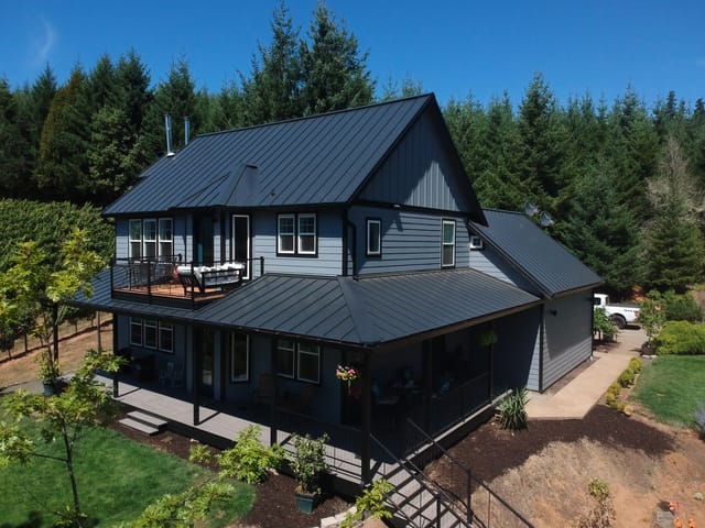 Black Interlock metal roof in Veneta, OR