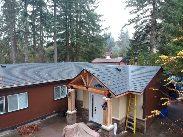 Black Interlock metal roof in Albany, OR