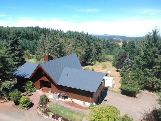 Deep Charcoal Interlock metal roof in Eugene, OR