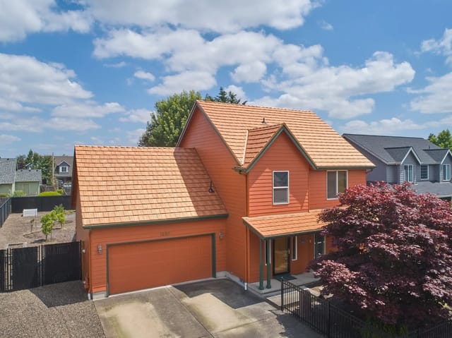 Copper Penny Interlock metal roof in Albany, OR