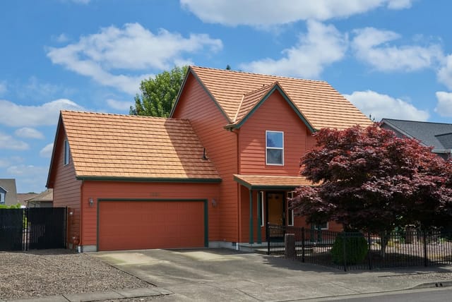 Copper Penny Interlock metal roof in Albany, OR