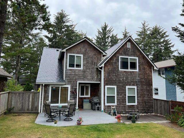 Deep Charcoal Interlock metal roof in Manzanita, OR